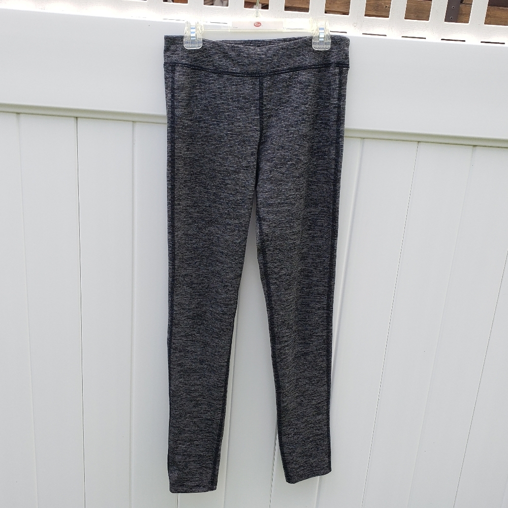 Old Navy Gray Ankle Length Leggings Child XL/14